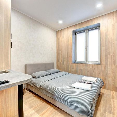 1 Room Apartment Near National Circus キエフ エクステリア 写真